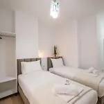Albert Apartments Apartmán Sarandë