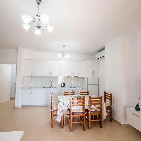 Albert Apartments