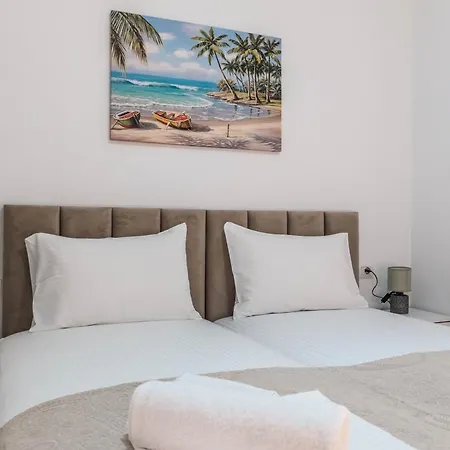 Albert Apartments * Sarandë