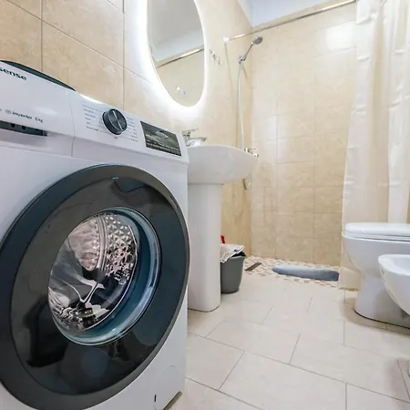 Albert Apartments * Sarandë