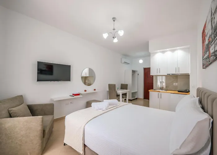 Albert Apartments Daire Saranda