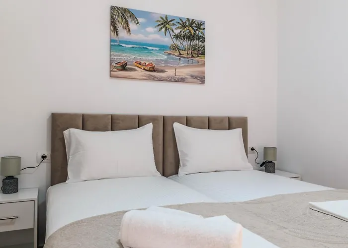 Albert Apartments * Saranda