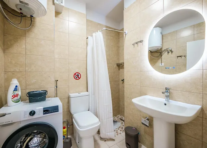 Albert Apartments ساراندا